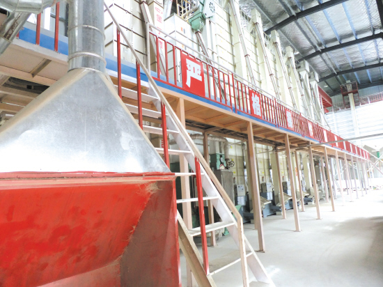 　現(xiàn)代化的烘干設(shè)備。黃媛媛 攝.jpg